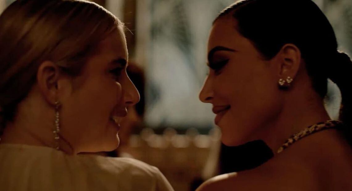 Emma Roberts y Kim Kardashian en el avance de 'American Horror Story: Delicate 2' / Captura de pantalla