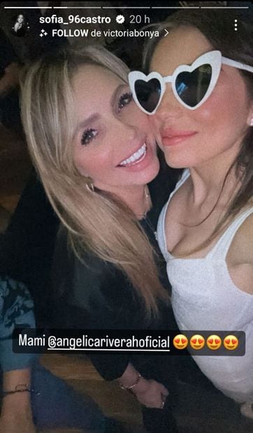 Angélica Rivera junto a Sofía Castro en su primera despedida de soltera / Instagram