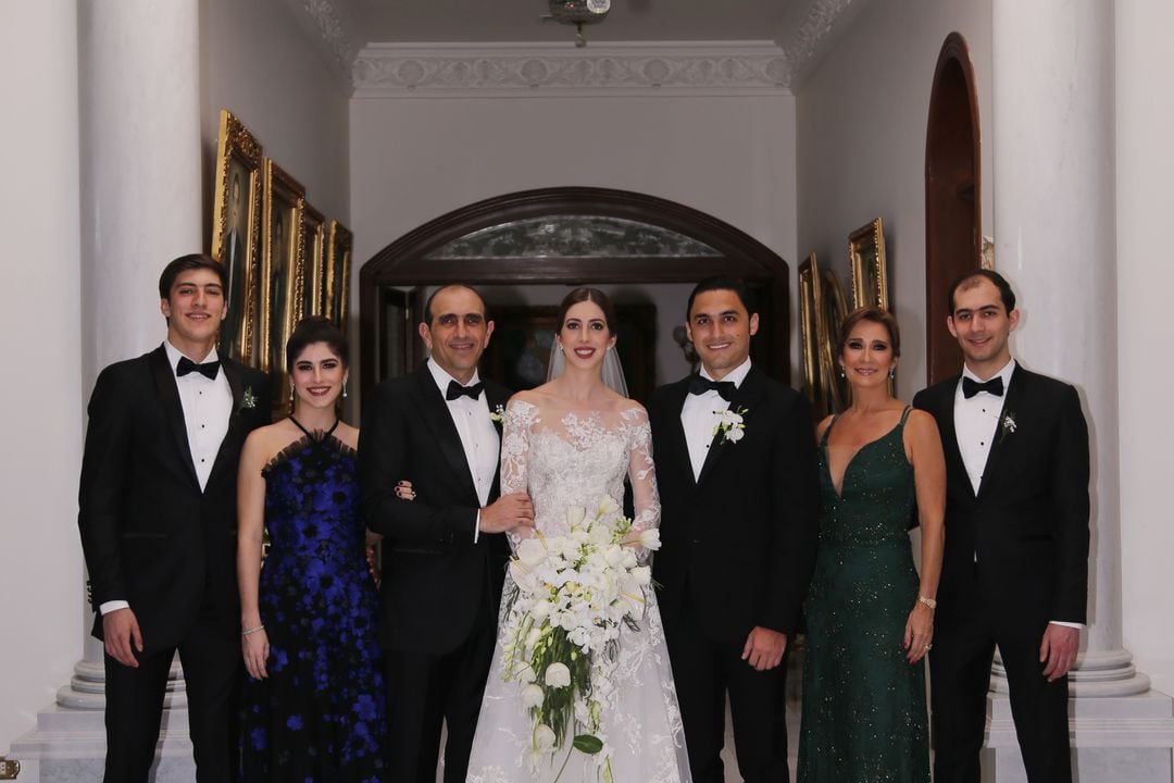 La boda de Estefanía Abraham Domene y Alejandro Wabi