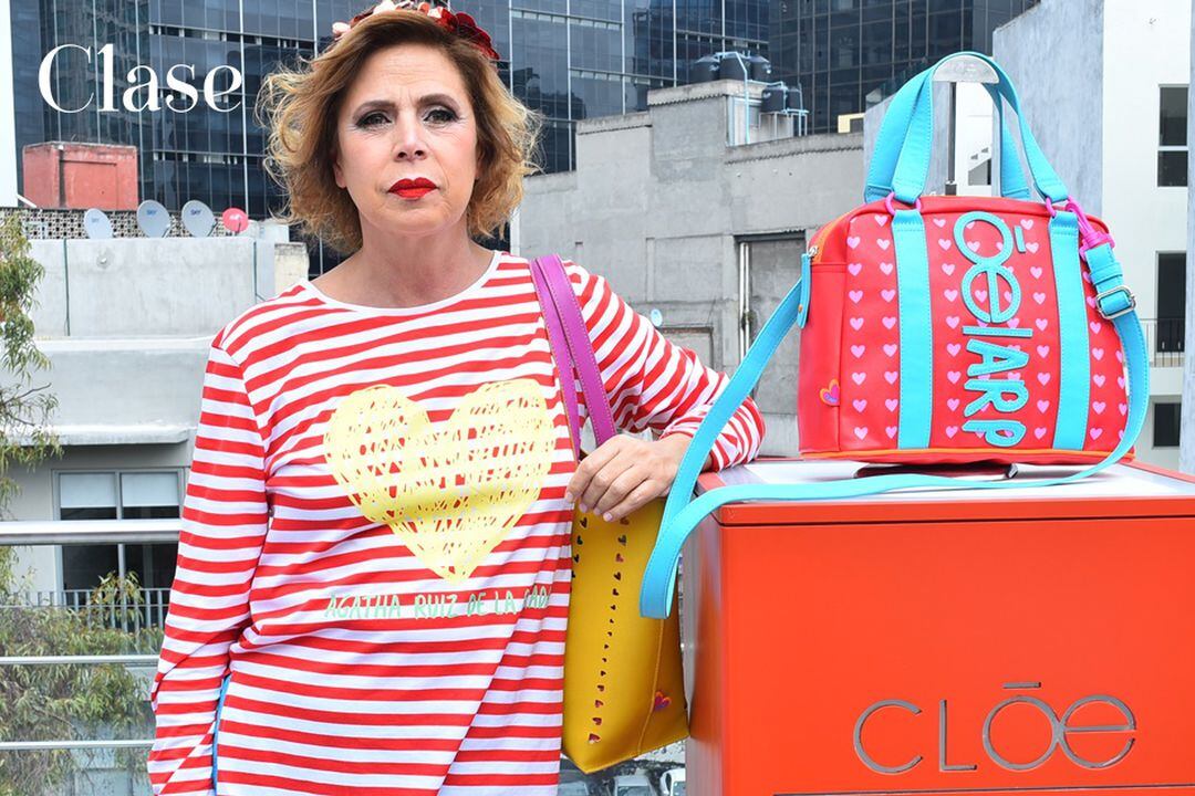 Ágatha Ruiz de la Prada presentó su colección de bolsas CLOE en México