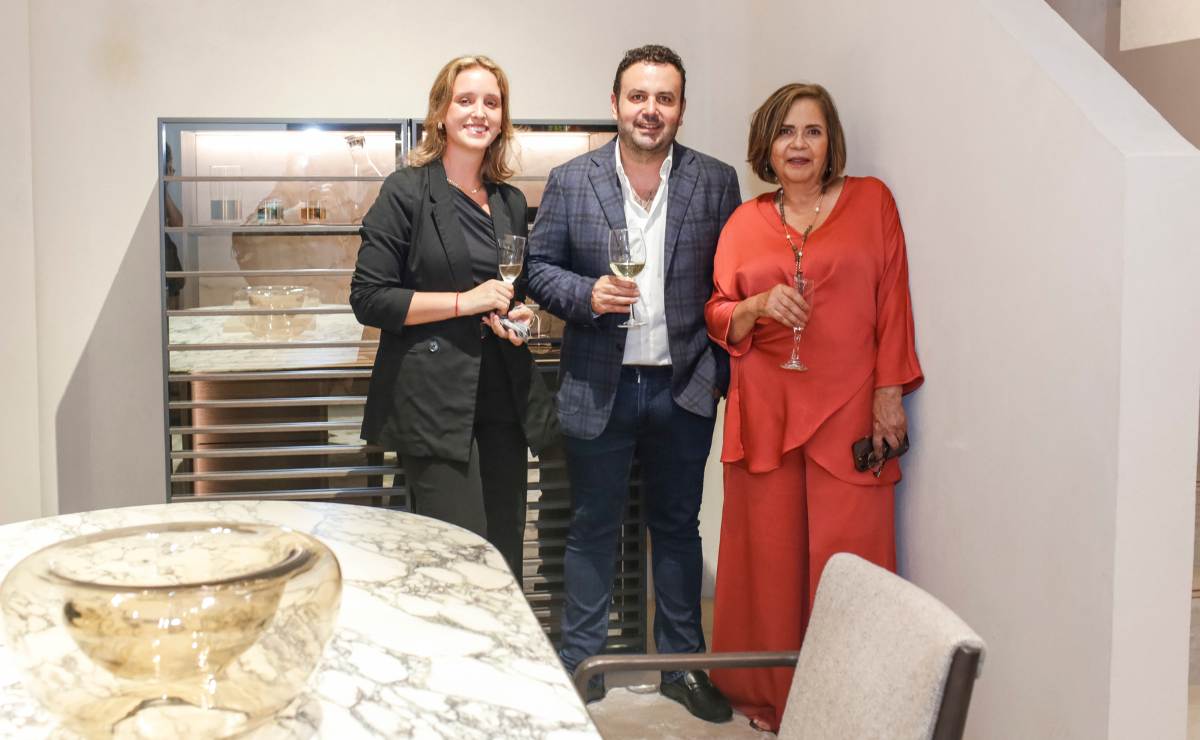 Almudena Cano, Mario Miranda y Bertha Miranda / Foto: Esteban Torreblanca