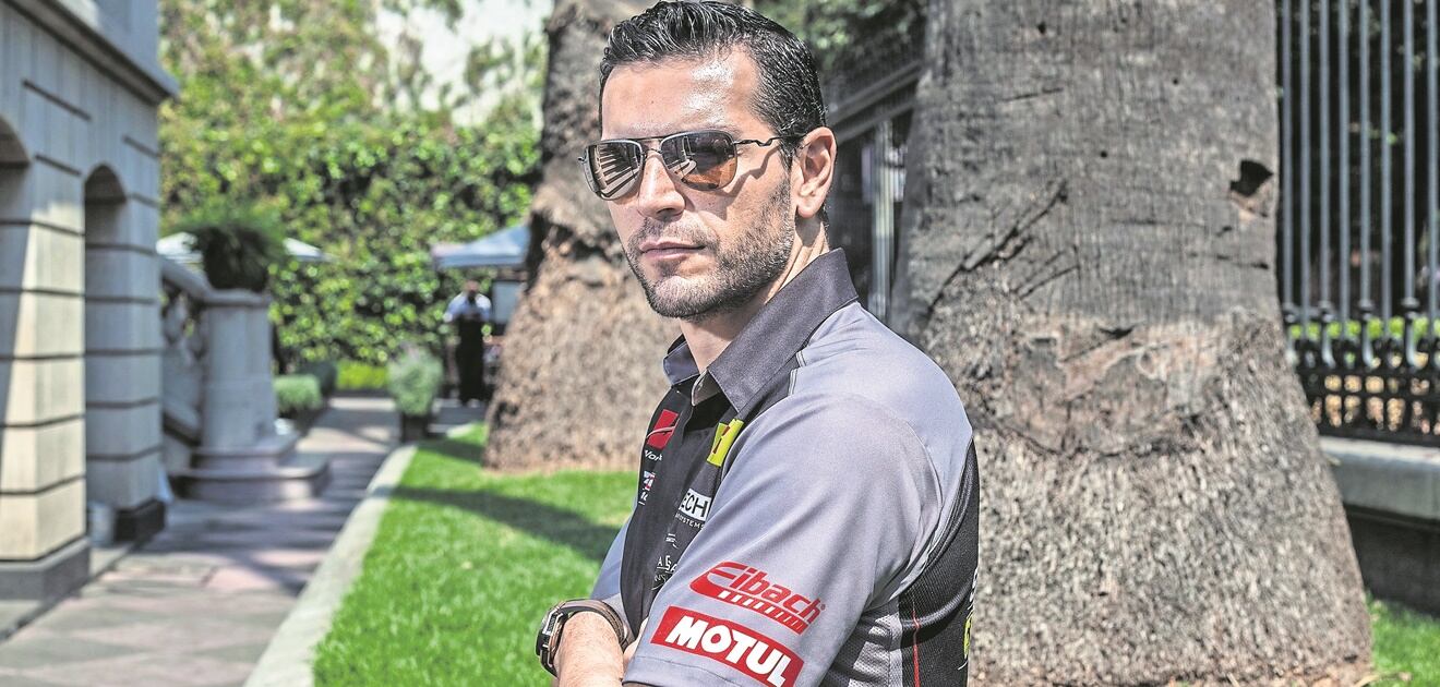 <p>El esposo de Jacky Bracamontes negó tener una crisis con su esposa Jacky Bracamontes por infidelidad.&nbsp;<strong>(Fotos: El Universal)</strong></p>
