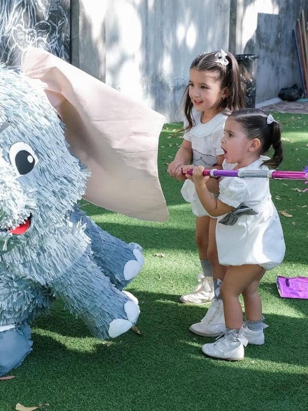 Nirvana y Mía / Foto: Instagram