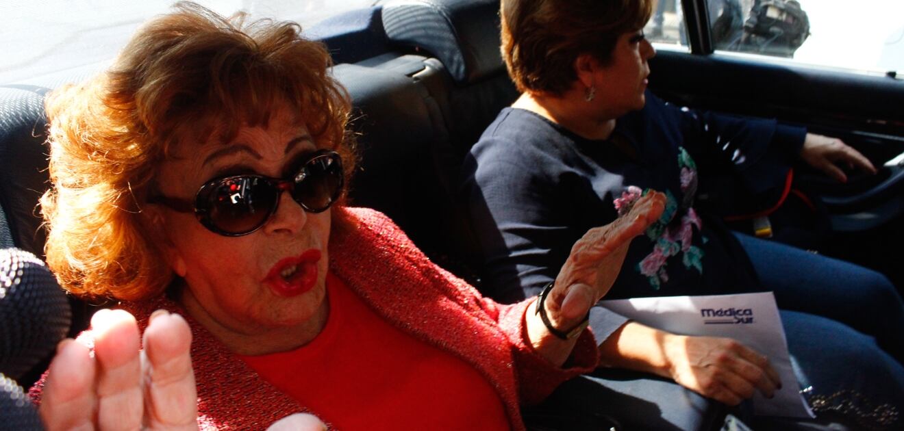 <p>
	Foto: El Universal y Twitter </p>
