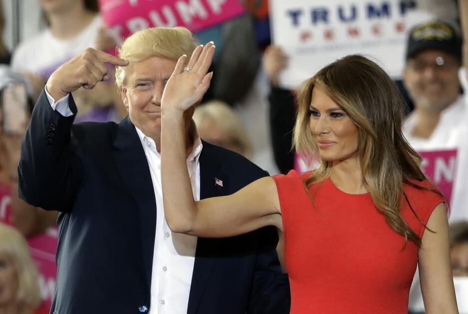 <p>Conoce a la familia eslovena de la primera dama de Estados Unidos:<strong> (Foto: AP)</strong></p>

