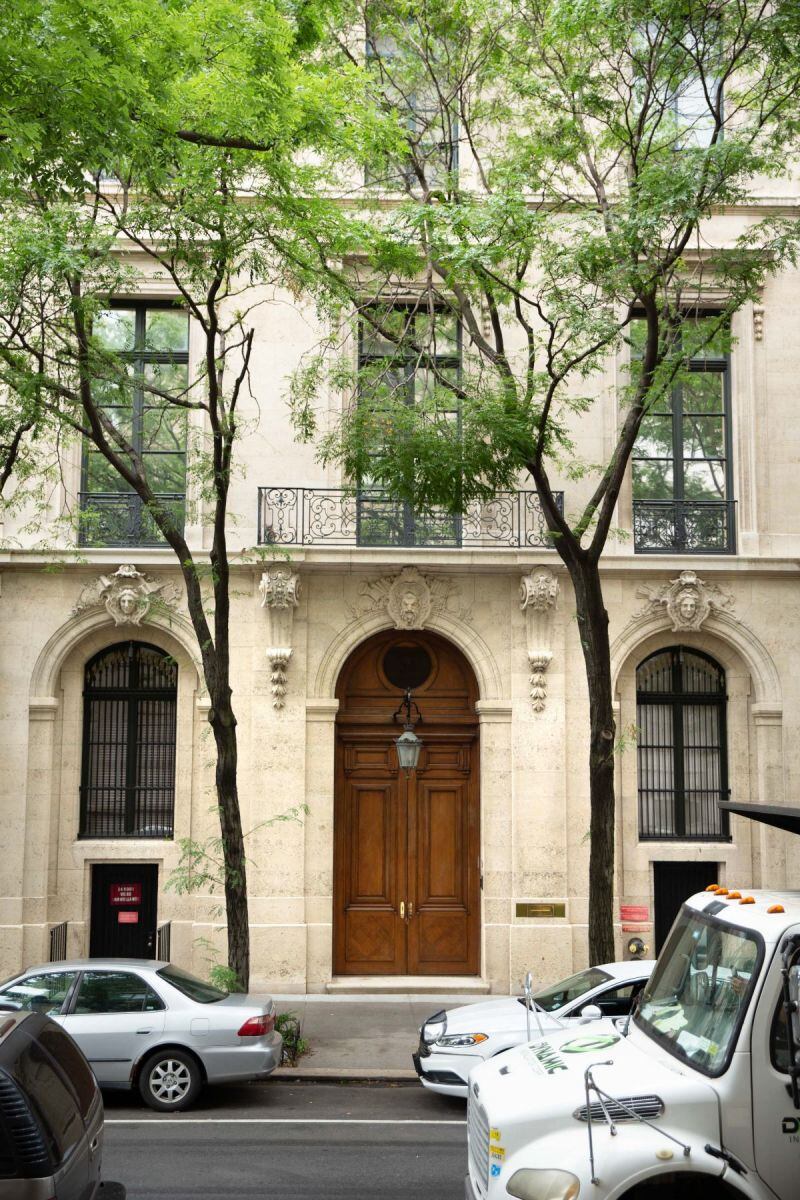 Jeffrey Epstein: venden sus mansiones en 110 millones de dólares