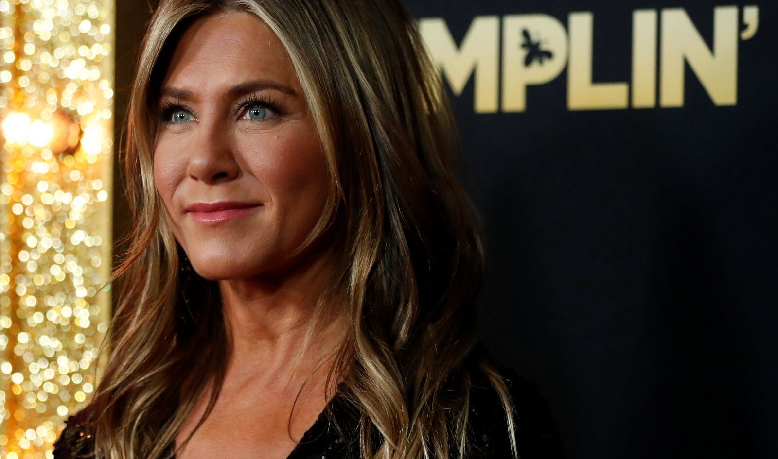 Jennifer Aniston abre su cuenta en Instagram con divertida foto de Friends