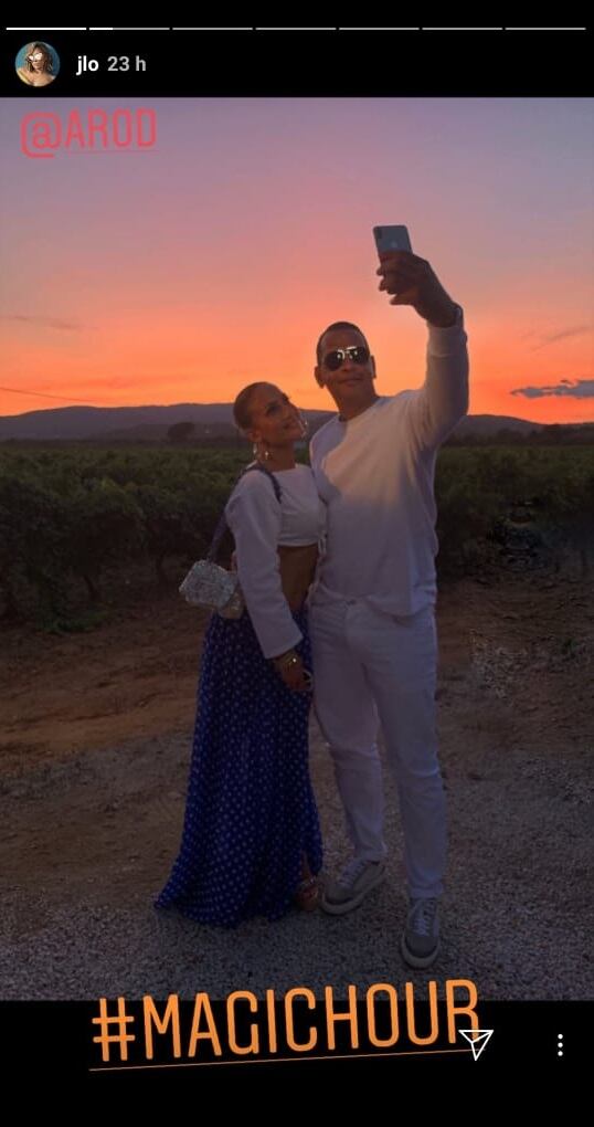 Forever young: Jennifer Lopez luce espectacular figura en traje de baño color blanco