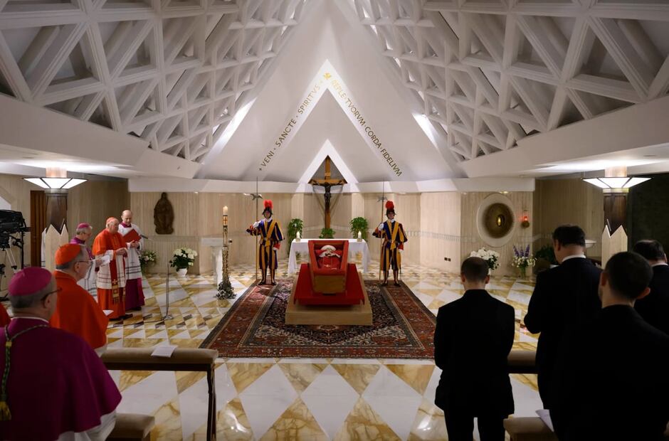 El cuerpo del papa Francisco en la Capilla de Santa Marta / Foto: Vatican Media - EFE