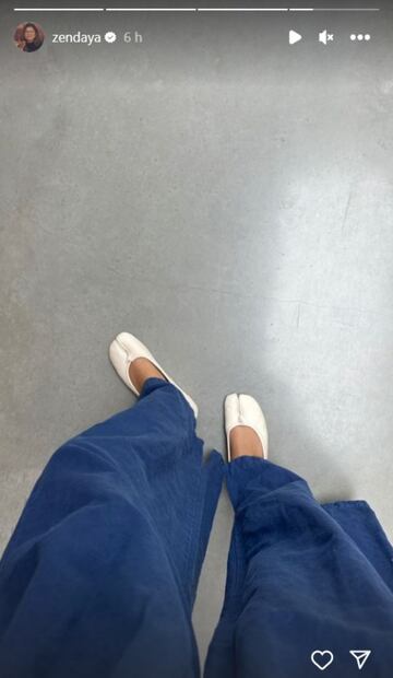Zendaya luce unas sandalias tipo bailarinas Tabi / Instagram