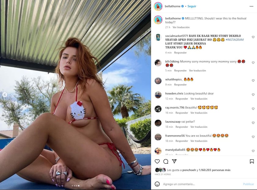 Bella Thorne deja mudos a sus fans con un 'nanokini' de Hello Kitty