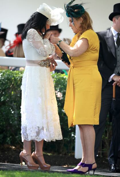 Ricardo Salinas Pliego en el Royal Ascot con los duques de York