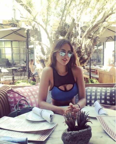 Eiza González enciende Instagram al presumir sus curvas 