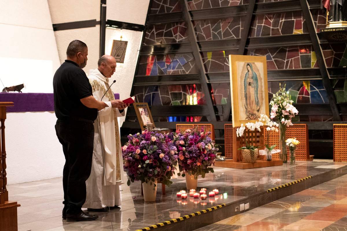 Misa en homenaje de la princesa Kitzia Poniatowska Amor. (Foto: Edgar Silva Fuentes S.)