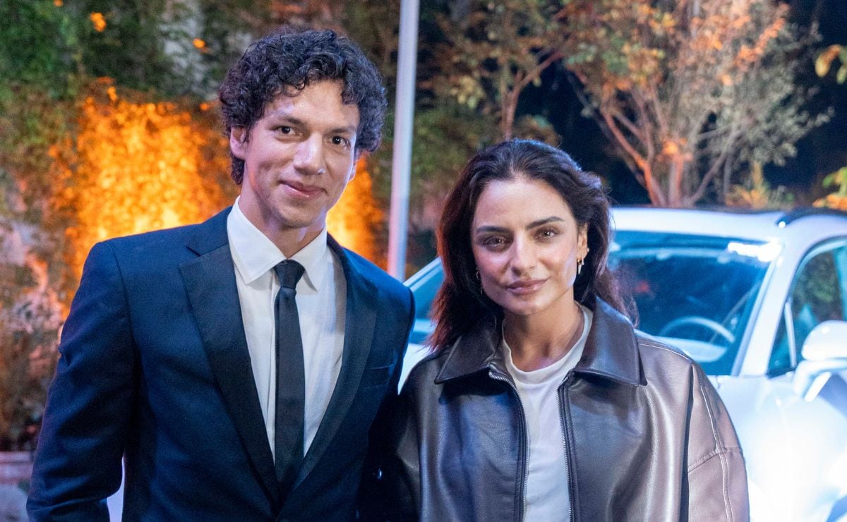 Isaac Hernández y Aislinn Derbez / Foto: Héptor Arjona