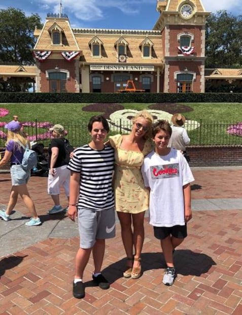 Ex de Britney Spears se queda con el 70 por ciento de la custodia de sus hijos