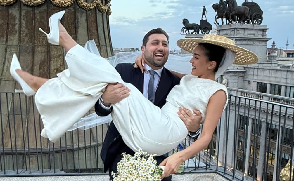 La boda civil de Ale Capetillo y Nader Shoueiry / Foto: Instagram @alecapetilloga