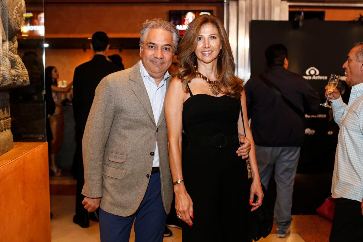 Alejandro e Iliana Bastón. (Foto: Esteban Torreblanca)
