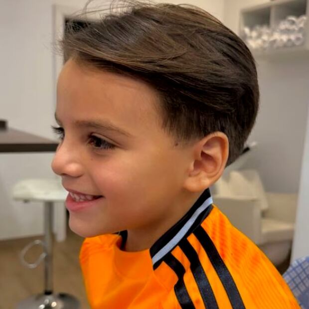 El nuevo look de Santi, el hijo de Eva Longoria y Pepe Bastón / Foto; Instagram