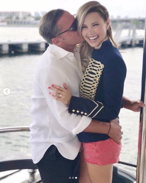 A la novia de Luis Miguel no le gustan las fotos que publicó su ex