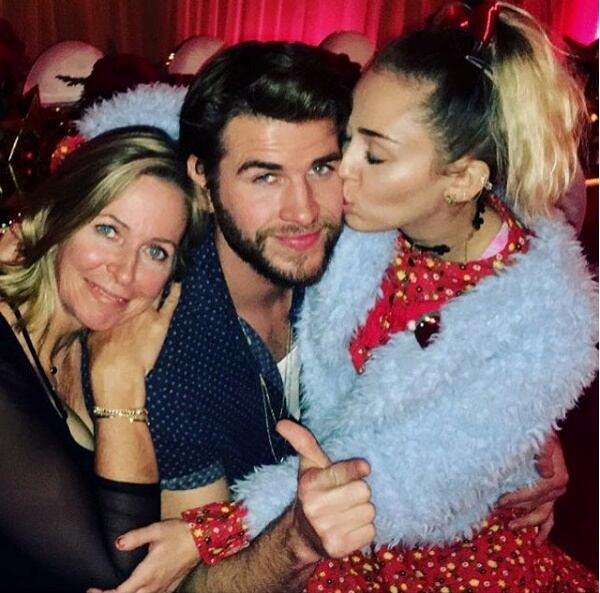 Las fotos más románticas de Miley Cyrus y Liam Hemsworth
