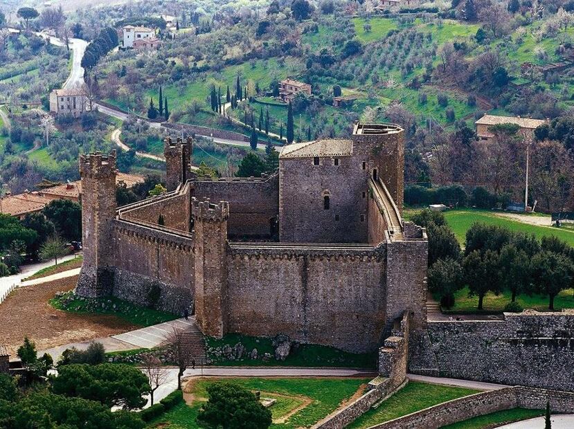 10 castillos donde te puedes hospedar