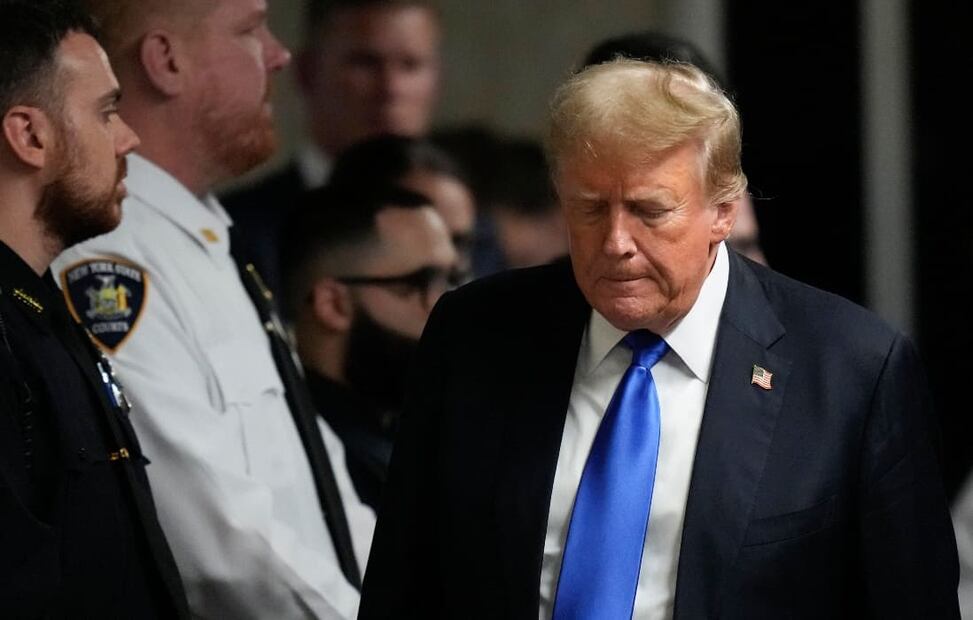 Donald Trump en la Corte Criminal de Manhattan / AP