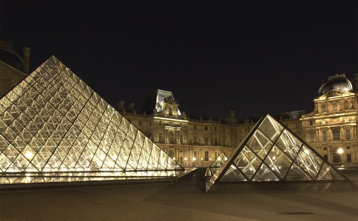 El Museo del Louvre sube casi medio millón de obras de arte a la web