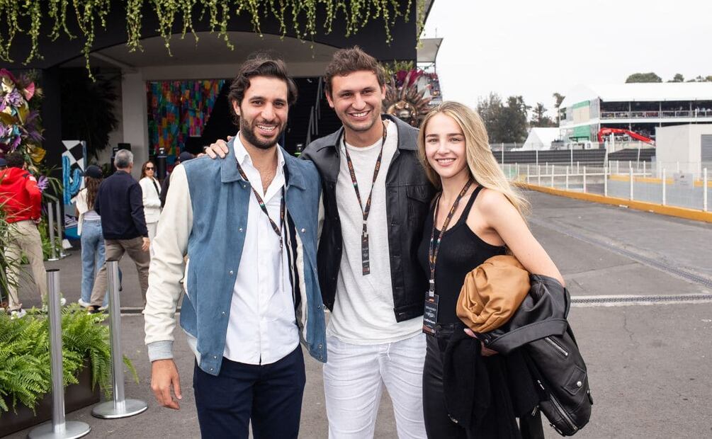 Rodrigo Hajj, Arturo Elias Slim y Paola Albarrán / Foto: Esteban Torreblanca