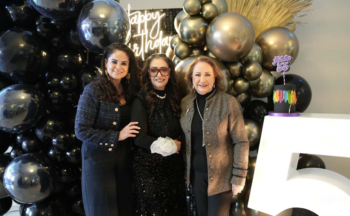 Perla Ealy, Hilda Téllez y Yasmin Esquivel / Foto: Leonardo Gómez