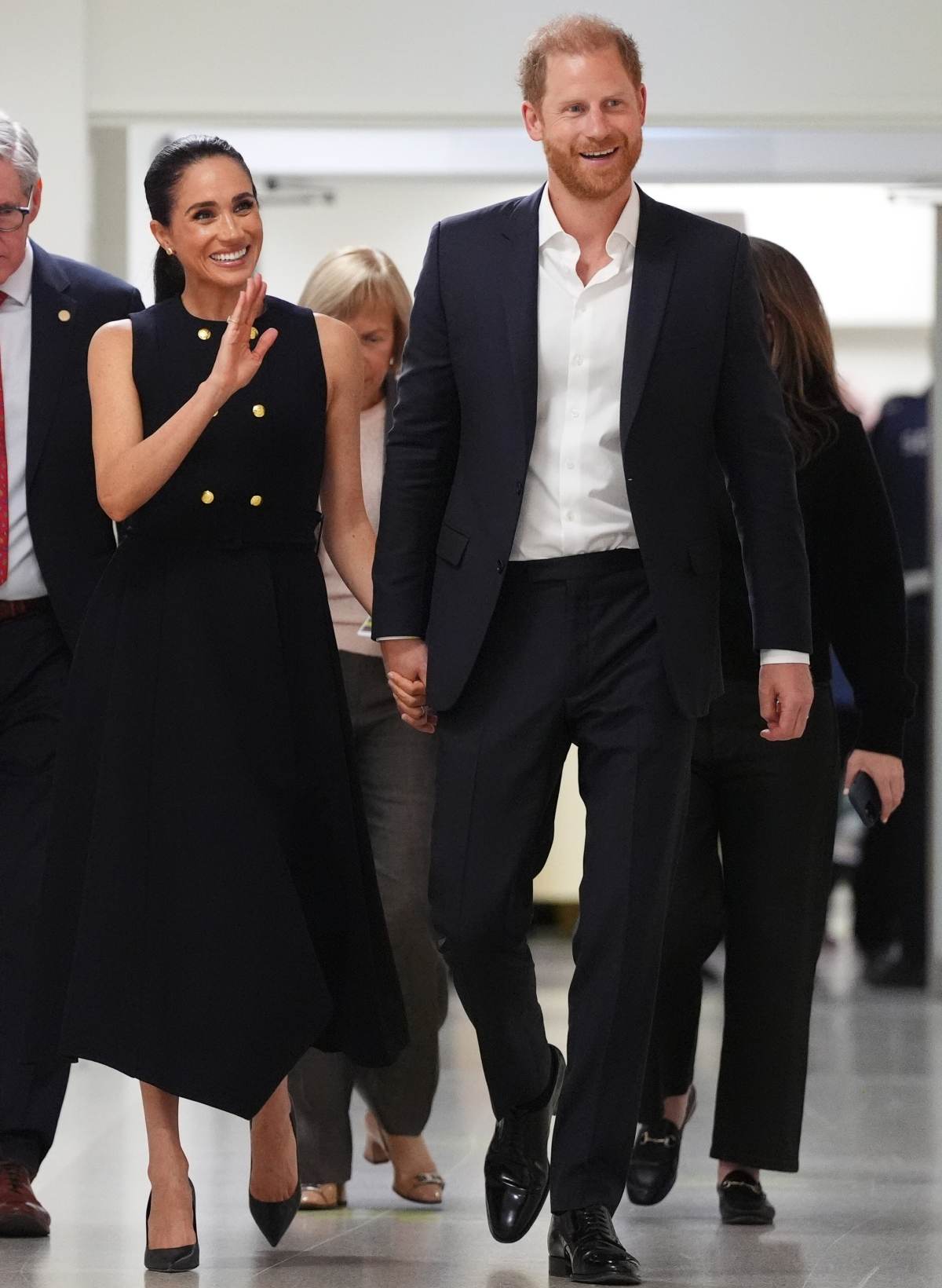Meghan Markle y el príncipe Harry en su visita a Australia / Foto: AP