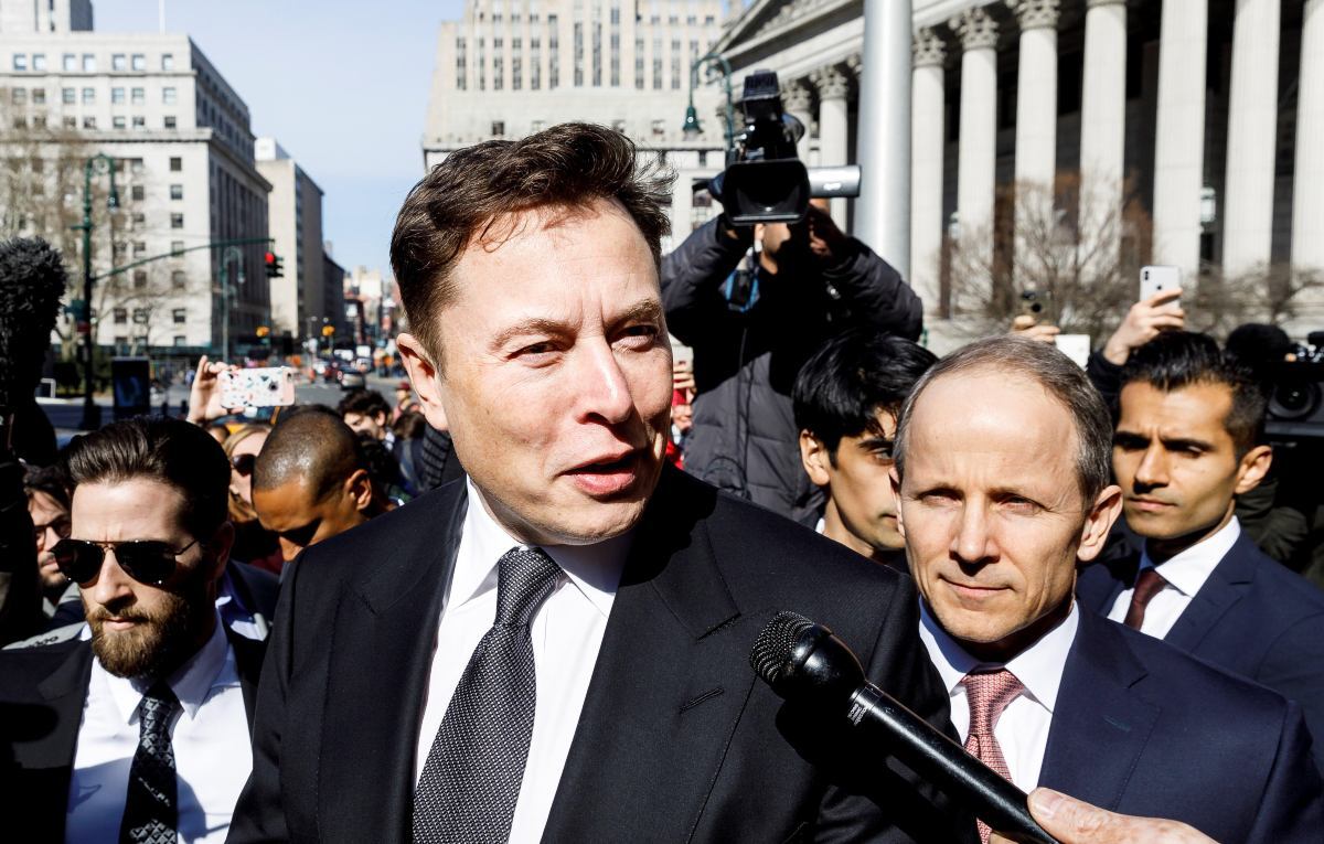 Elon Musk vende una de sus mansiones ¡en 29 millones de dólares! 