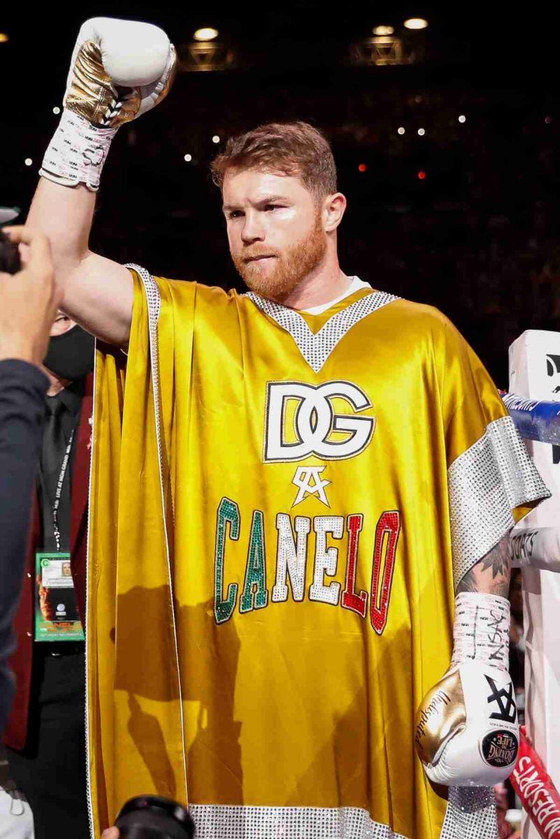 Así confeccionó Dolce & Gabbana la ropa que usó “Canelo” Álvarez