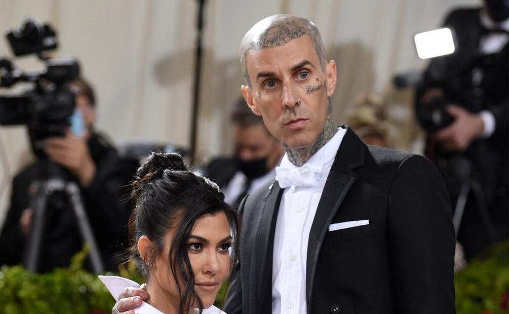 Kourtney Kardashian y Travis Barker, listos para su segunda boda ahora en un castillo