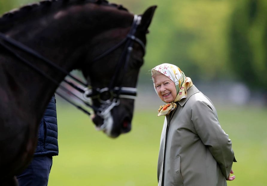 Una 'burbuja real' protege a la reina Isabel II en el castillo de Windsor