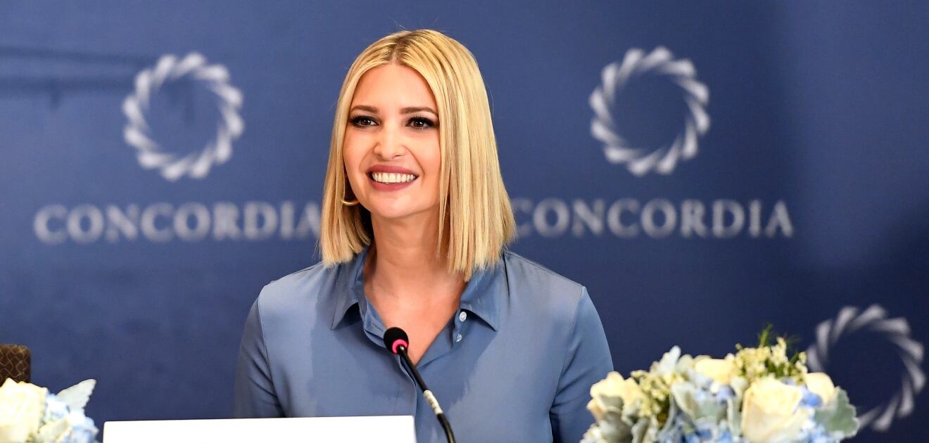 Faux pas: Ivanka Trump se olvida del sostén 