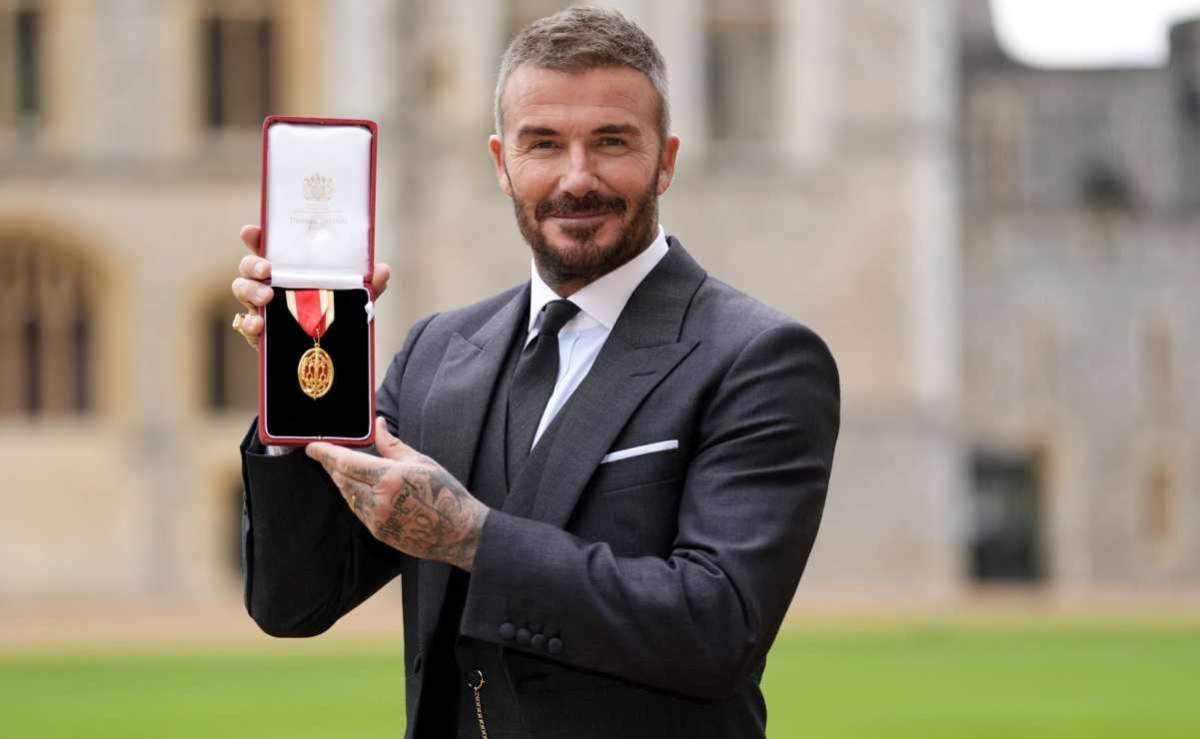 Sir David Beckham tras ser nombrado Caballero / Foto: AP