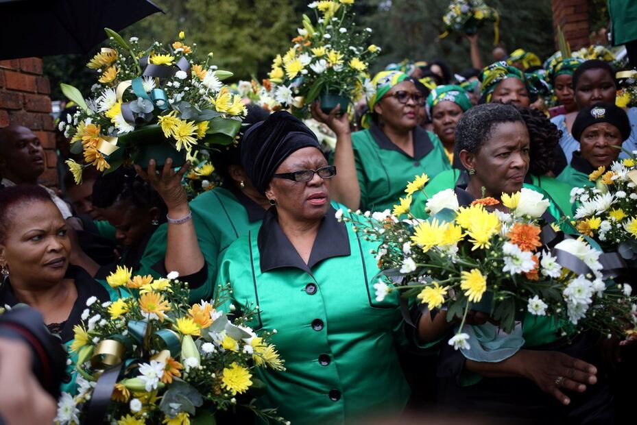Así fue Winnie Mandela, la fallecida activista y exesposa de Nelson Mandela