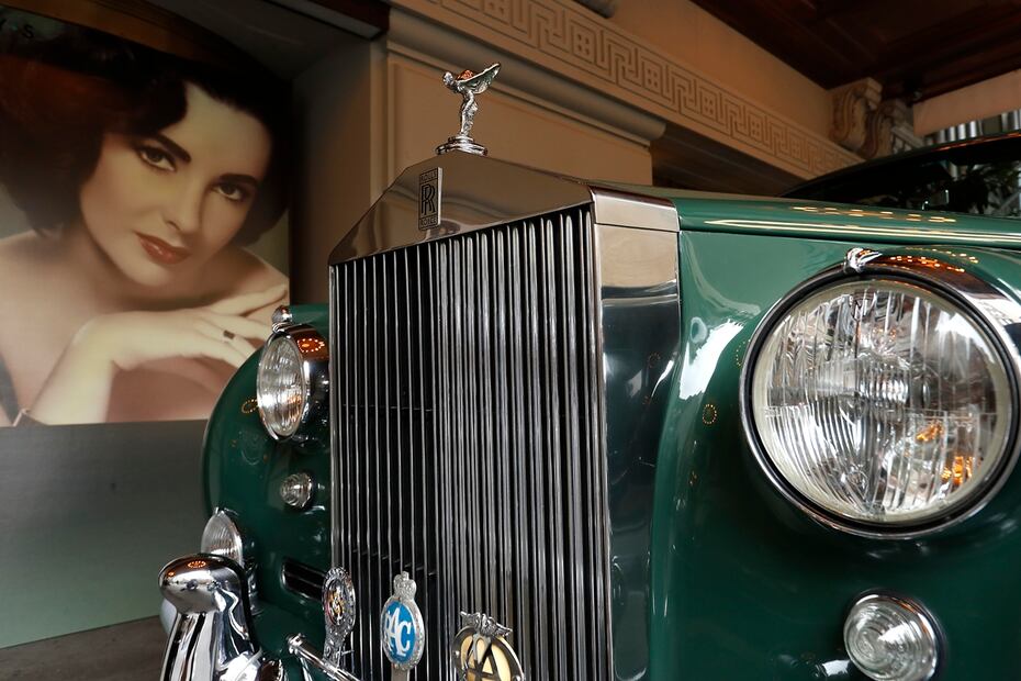 Subastan exclusivo Rolls Royce color verde que perteneció a Elizabeth Taylor