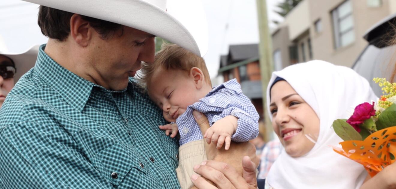 <p>Justin Trudeau y mini Justin Trudeau tuvieron un conmovedor encuentro <strong>(Foto:&nbsp;Adam Scotti Twitter)</strong></p>
