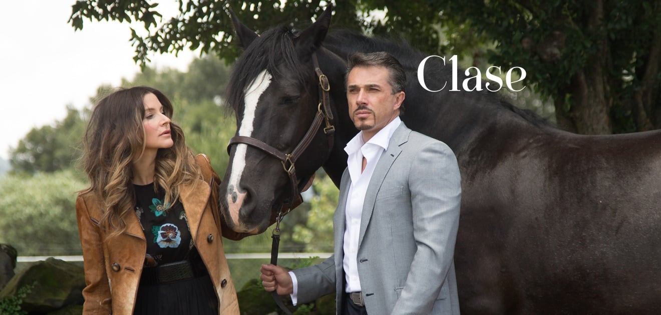 <p>Issabela Camil y Sergio Mayer han formado una hermosa familia, una de las más sólidas en el mundo del espectáculo. <strong>(Fotos: Cortesía Valeria Ascencio)</strong></p>
