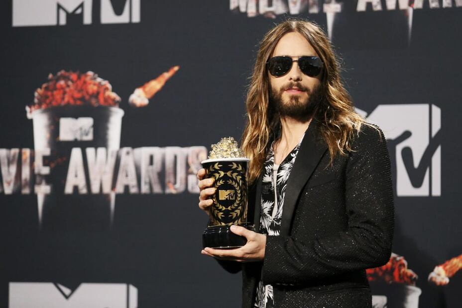 TOP 10: Los cantantes más guapos del mundo 