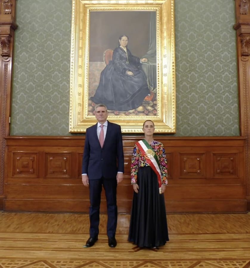 La presidenta Claudia Sheinbaum Pardo y su esposo Jesús María Tarriba. (Foto: Gobierno de México)