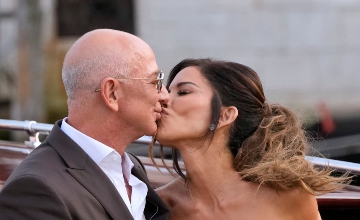 Jeff Bezos y Lauren Sánchez en Venecia / Foto: AP