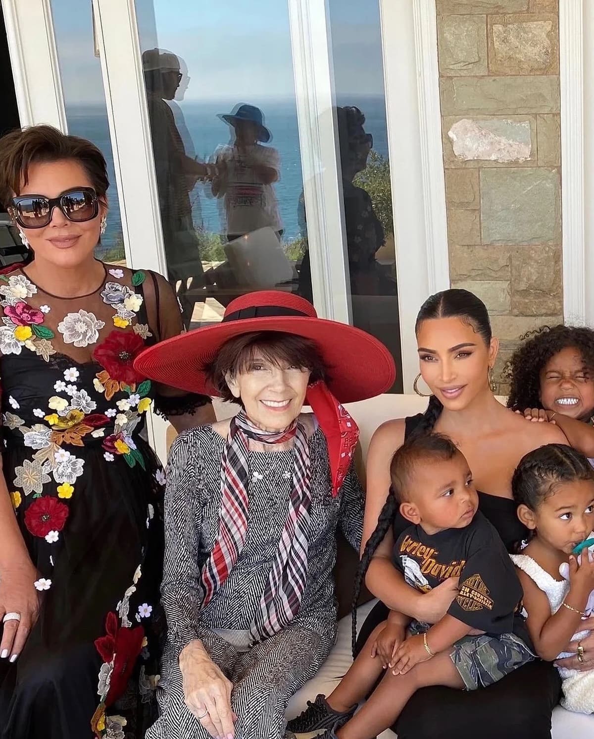Kris Jenner, Mary Jo Champbell y Kim Kardashian. (Foto: Instagram)