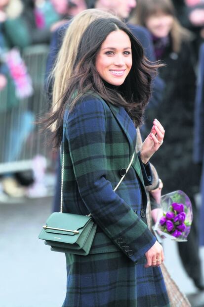 Así contactó Meghan Markle a Salma Hayek para la portada de Vogue 