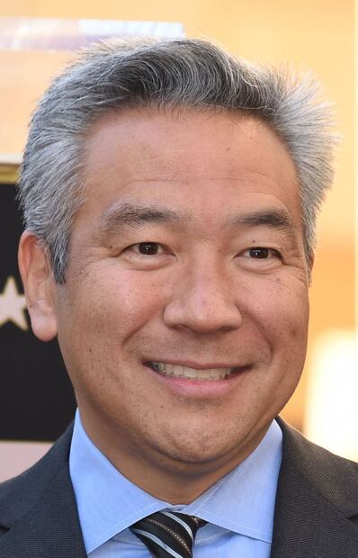 Por escándalo sexual renuncia el presidente de Warner Bros; prometió trabajo a joven actriz