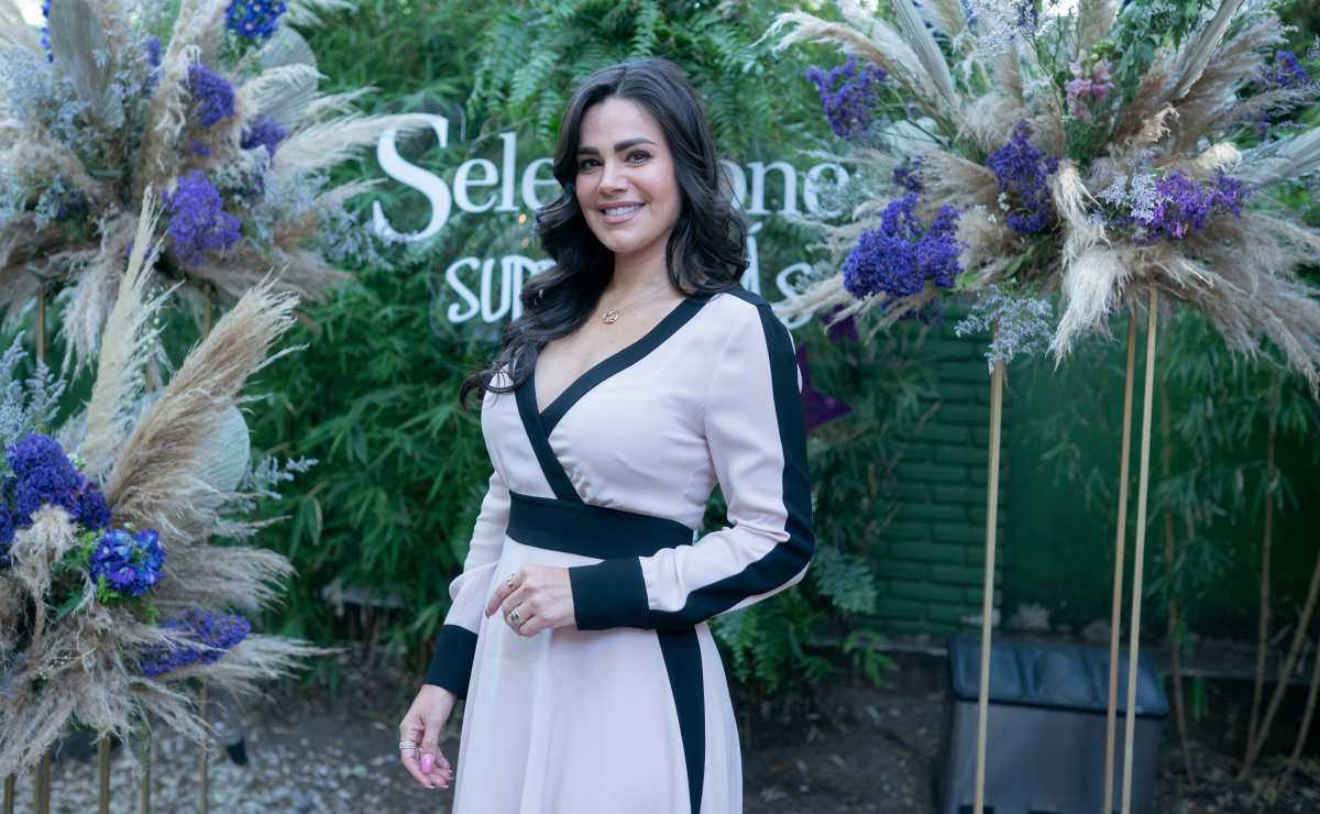 Luz Elena González. Katia D'Artigues y más, galardonadas como Supermamás 2022