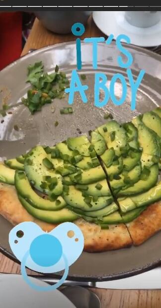 Erika Zaba celebra su primer baby shower ¡casi nace su bebé!