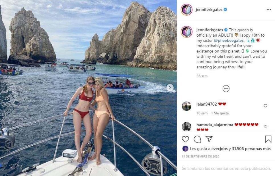 Los dos estilos sexys de Jennifer, hija de Bill Gates, en bikini